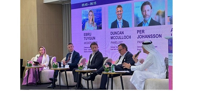 Empowering Women Leaders: IWBD Women in the Boardroom Summit 2024