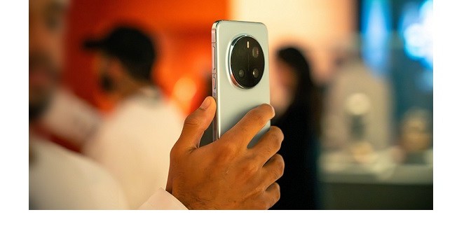 HONOR Becomes First Tech Brand to Join Prestigious List of Official Exhibition Partners at Louvre Abu Dhabi