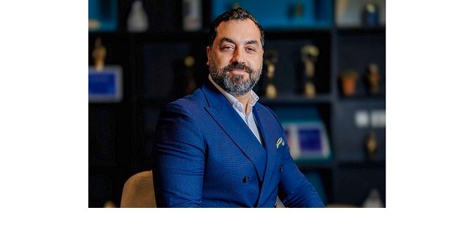 Roger D Nader – General Manager, Edge Creekside Hotel Leading hospitality with precision, passion, and a vision for tomorrow Every great hotel tells a story—