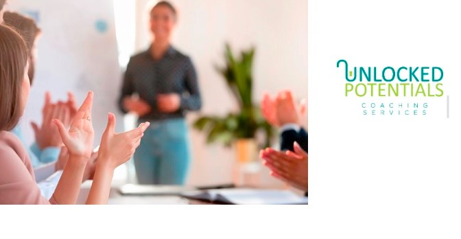 What Is a Leadership Coach and How They Support Effective Leadership Development