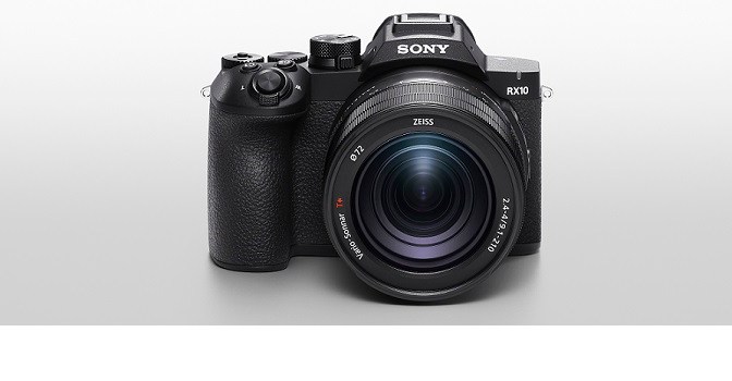 Sony RX10 V Review: Ultimate All-in-One Super Zoom Camera
